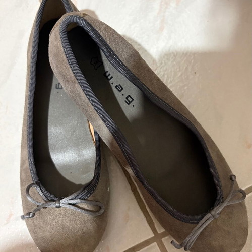 Leather ballerinas size 34 new