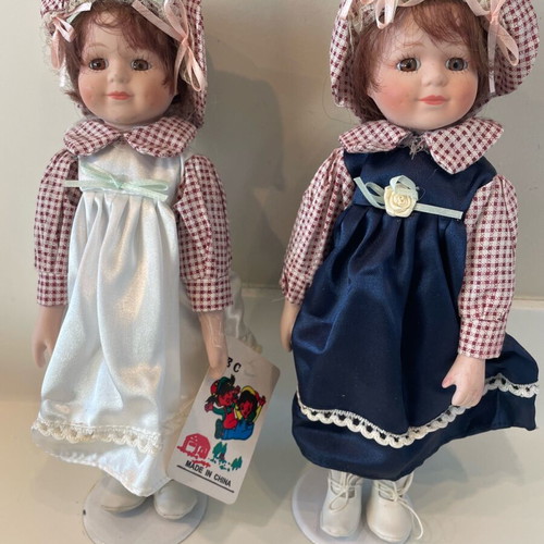 BC porcelain dolls like new, set of 2 pieces