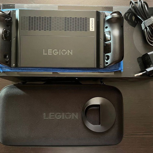 Lenovo Legion Go Z1 Extreme 512GB SSD 16GB RAM σαν καινούργιο
