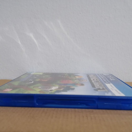 Minecraft PS4 promo display case used, no game included