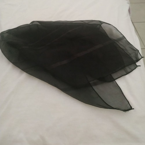 Scarves used, pack of 4, various sizes