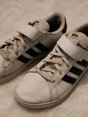 Adidas sneakers used, white, size 34