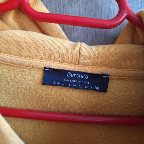 Bershka yellow sweatshirt Large like new