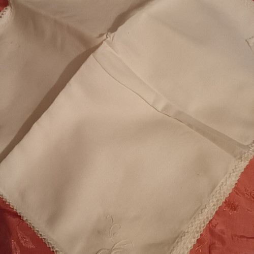Vintage table napkins set of 6 like new
