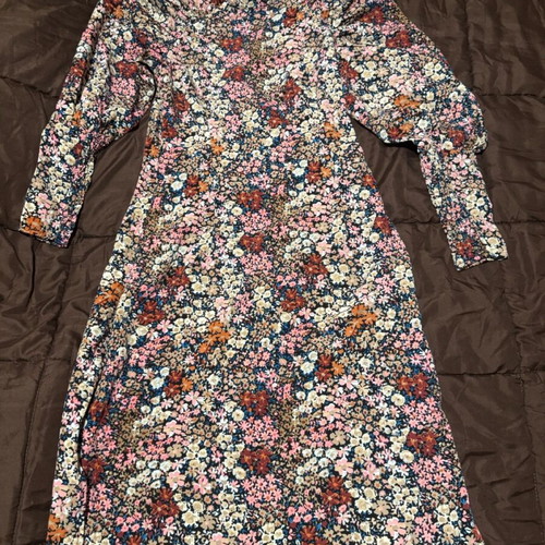 Floral long dress like new with puff sleeves multicolored