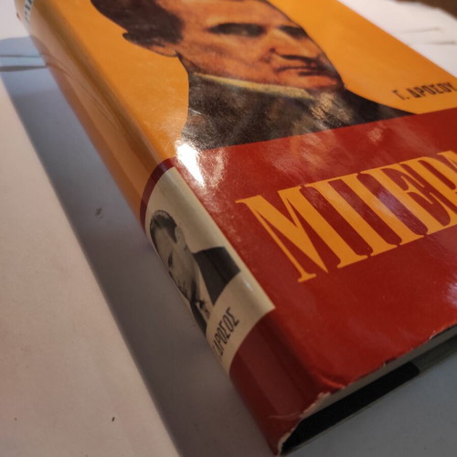 Berlioz book like new by G. Drosos