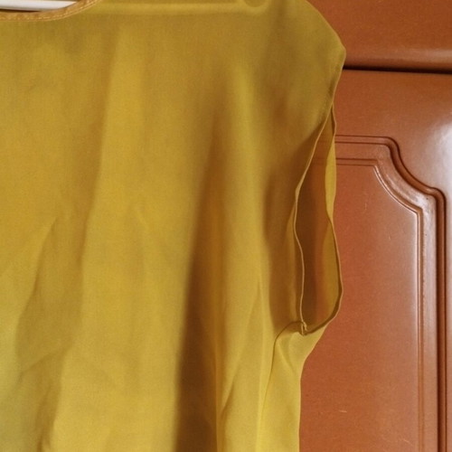 Yellow airy sleeveless women's blouse like new, size M