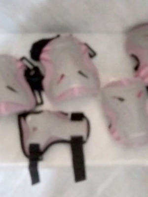 Skateboard protective gear set used, 6 pieces with helmet