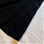  Ψιλόμεση μίνι φούστα H&M Divided, σε γραμμή Α, μέγεθος small, καινούργια