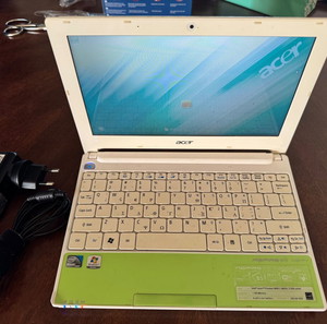 Netbook Acer Aspire One Happy