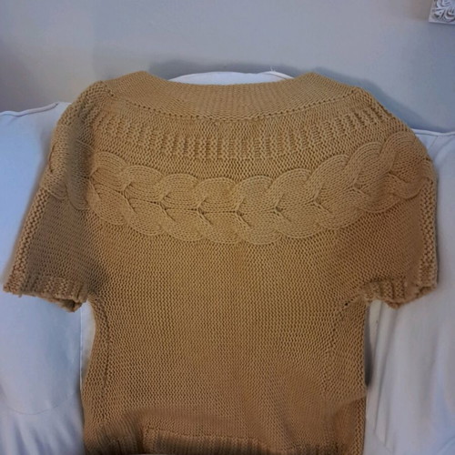 Short sleeve cardigan like new, croc color, size S