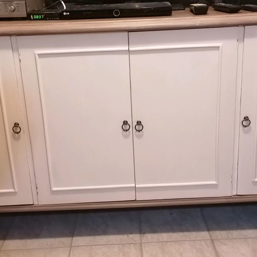 Vintage buffet used in modern style with chalk paint colors