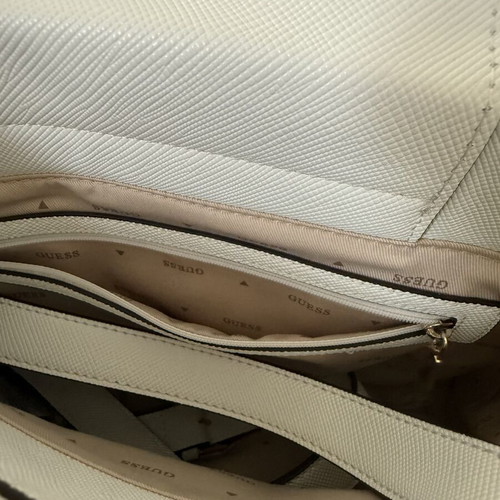 Guess Noelle white shoulder bag