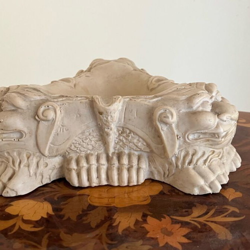 Elephant statue and lion ashtray used