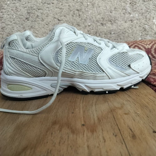 New Balance 530 sports shoes like new, white, size 42.5-43