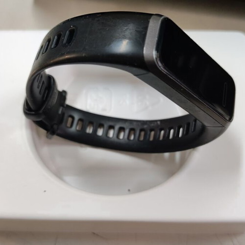 Huawei Band 4 smart watch like new