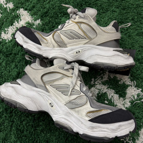 Balenciaga sneakers like new, size 43, white