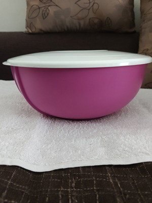 Tupperware dough container 5 liters