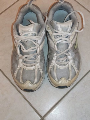Nike shoes size 36.5 without tears