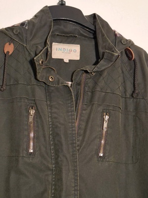 Khaki coat like new, leatherette and cotton