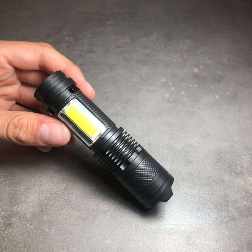 Pocket flashlight rechargeable with 4 modes excellent condition
