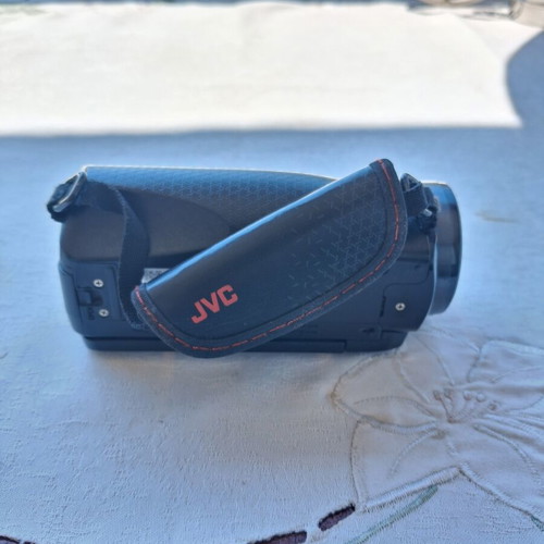 JVC Everio R GZ-R445BE QuadProof FullHD camcorder with memory card