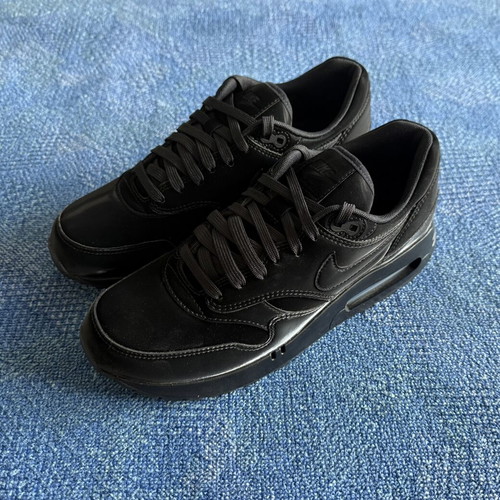 Nike Air Max 1 '86 OG men's sneakers, sizes 42.5 and 44, black