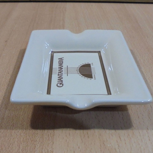 Guantanamera cigar small promotional ceramic ashtray like new