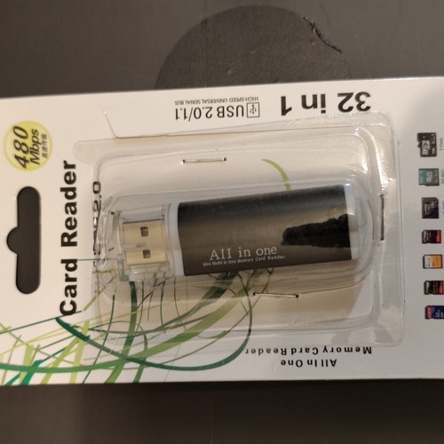 USB Card Reader 32 in 1 USB 2.0 480 Mbps, sealed