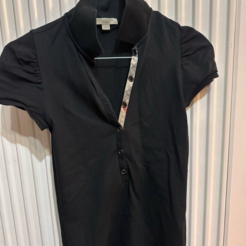 Burberry women's T shirt like new, size XS