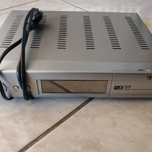 Satellite receivers 4 used and Sony DVD player
