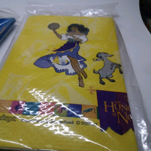 Party paper tablecloth Notre Dame de Paris new 120x180 cm