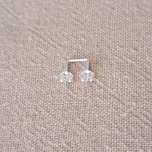 Minimal Geometric 925 Silver Earring for Two Consecutive Holes like new