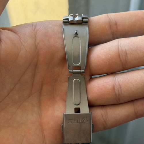 Seiko Le Grand Sport Titanium SLC033 watch like new