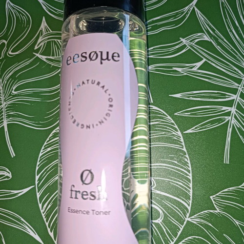 Eesome Lotion Toner with Hyaluronic Acid for Oily Skin 200ml refurbished