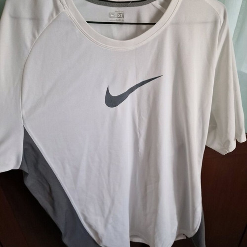 Nike men's shirt XL white like new