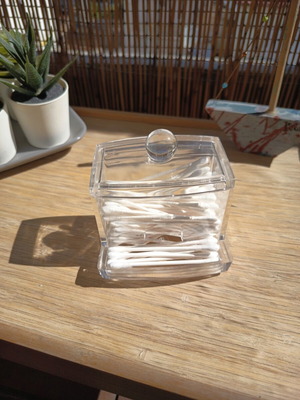 Acrylic transparent cotton swab holder
