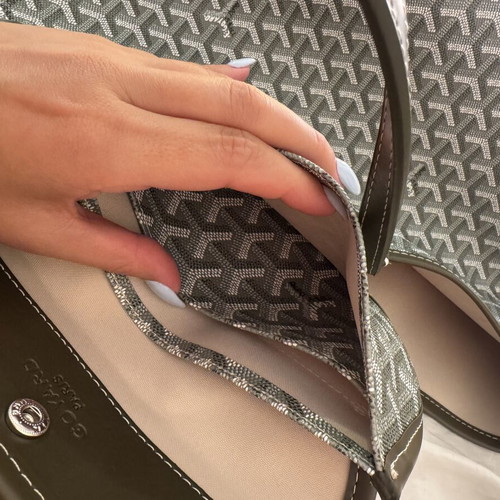 Handbag shoulder bag like new