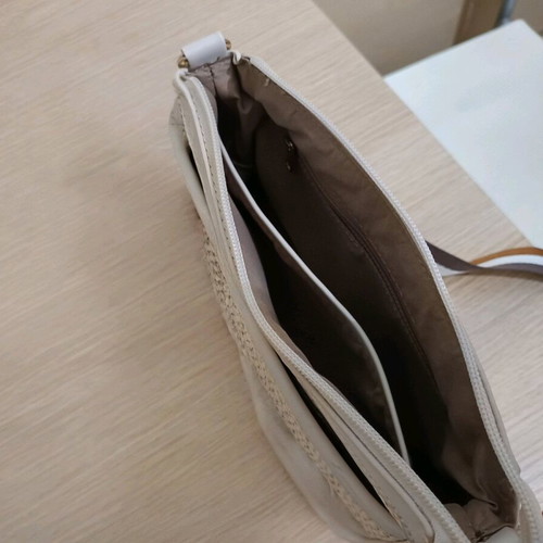 Crossbody bag used, white and beige