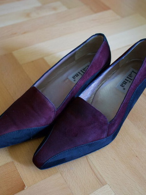 Lalina Italian suede two-tone kitten heels size EU 36.5 like new