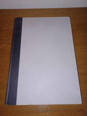 Collectible book The House Beautiful Book of Gardens and Outdoor Living like new