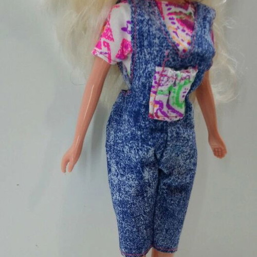 Vtg Made in China Doll floral with free dress used