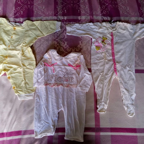 Set of 3 summer baby rompers used, size 6 months, thin fabric