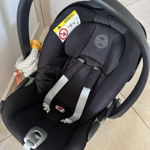 Cybex Cloud T i-Size κάθισμα αυτοκινήτου σαν καινούργιο με βάση Isofix