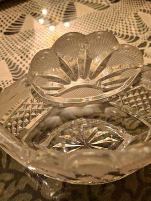 Crystal fondue bowl like new for treats