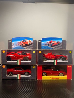 Ferrari cars used, 1:38 scale models FXX, Scuderia 430, F2008