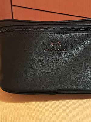 Armani Exchange belt bag new, black waist