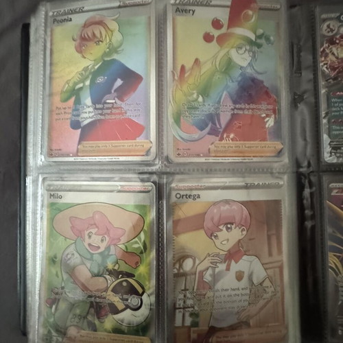 Pokemon Trainer Cards like new, set of 4