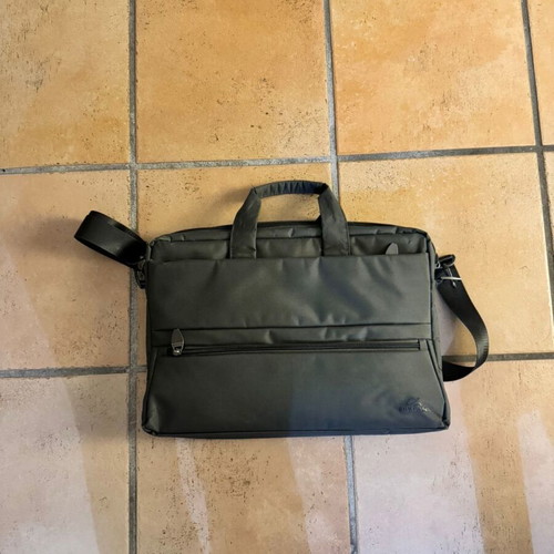 Rivacase 15.6" Central shoulder and hand bag grey like new