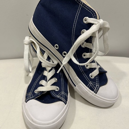 Sports shoes size 32 blue, like new, high-top kids sneakers